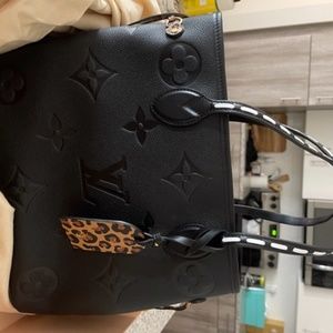 LV Wild at Heart Neverfull